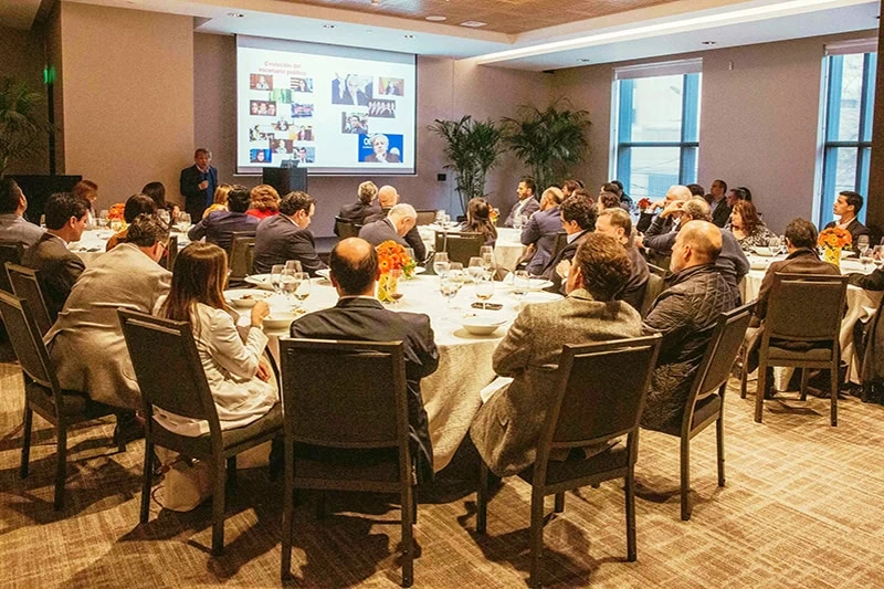 la relevancia de los juegos de rol en capacitaciones ejecutivas 2025