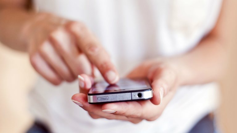 estrategias para registrar a los asistentes con aplicaciones móviles